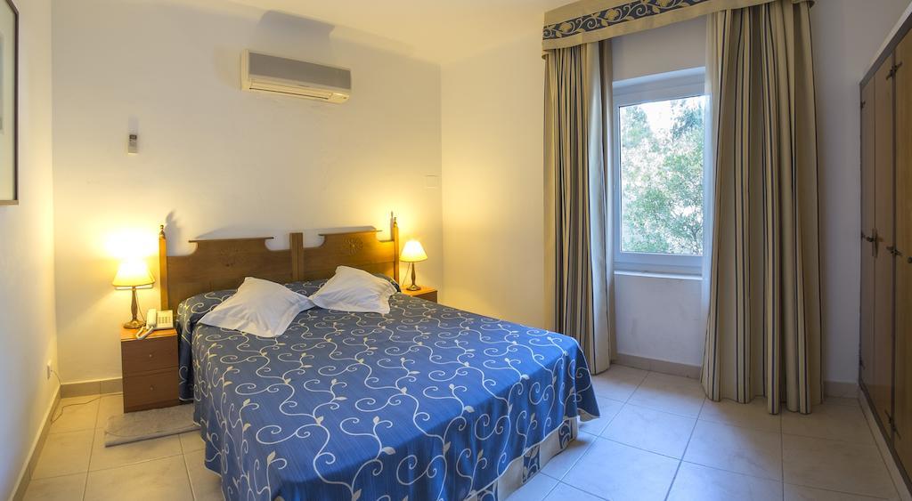 Hotel Rocamar Cadaqués Værelse billede