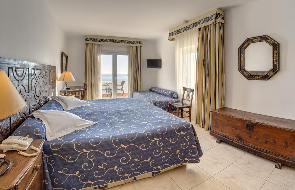 Hotel Rocamar Cadaqués Værelse billede
